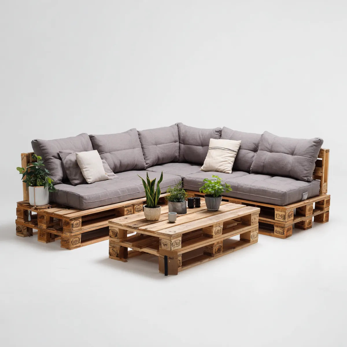 Salon de jardin d'angle 3 pièces en palettes de pin marron avec coussins gris 240 x 180 cm